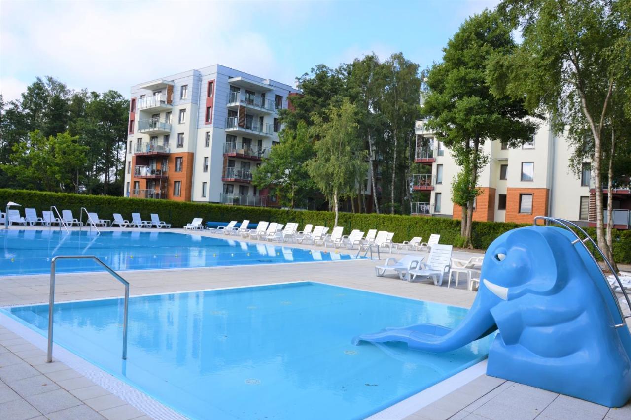 Ferienwohnung Apartament Polanki Z Basenem Blisko Plazy Kolberg Exterior foto